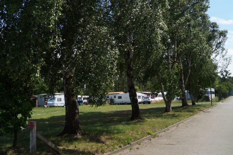 Dauercampingplatz verfügbar